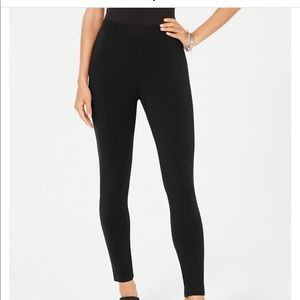 Style & Co Petite pull on Leggy